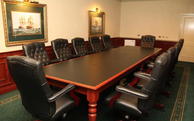 The Lawson Riverside Suites