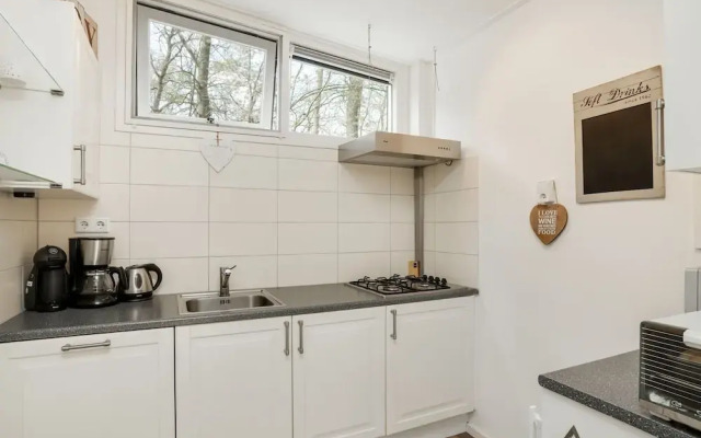 Secluded Bungalow in Laag-soeren With Garden