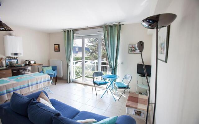 Appart Résidence proche plage avec piscine et parking couvert privé