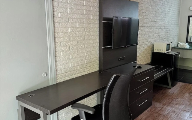 Scottish Inns Locust Grove