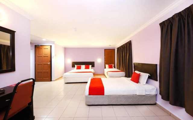 Super OYO 473 Comfort Hotel 2