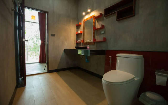 Nan De Panna Riverside Homestay