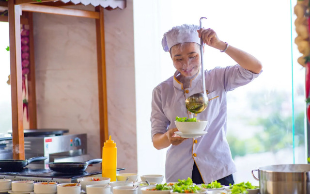 Le Hoang Beach Hotel Danang