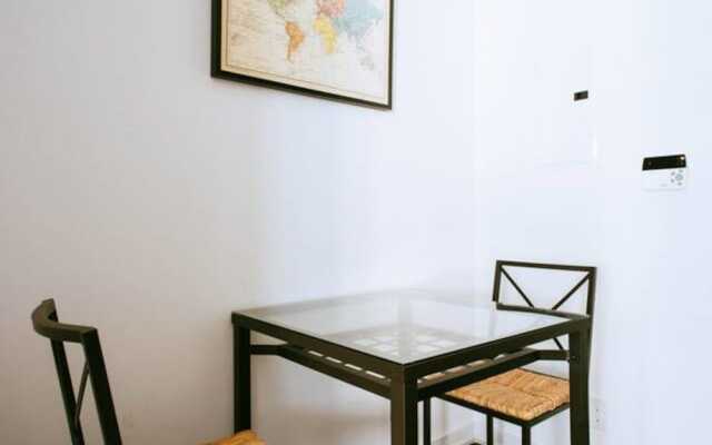 JP Stays - York St & Lakeshore