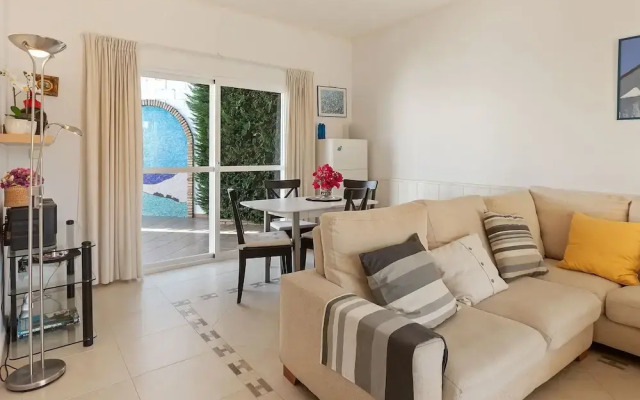 Detached Villa With a Large Private Swimming Pool