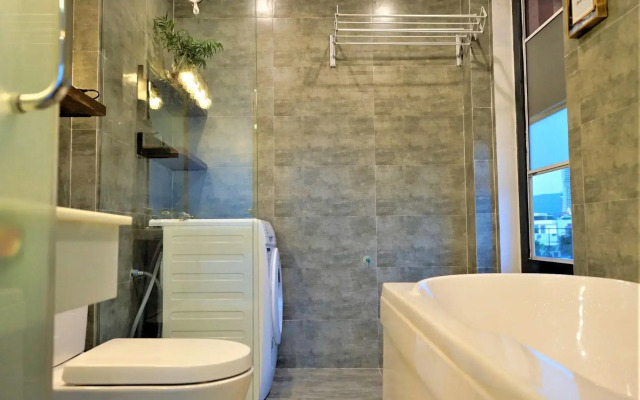 Oasis Hotel & Apartment