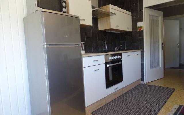 Holiday Apartment Near the Moselle With Terrace