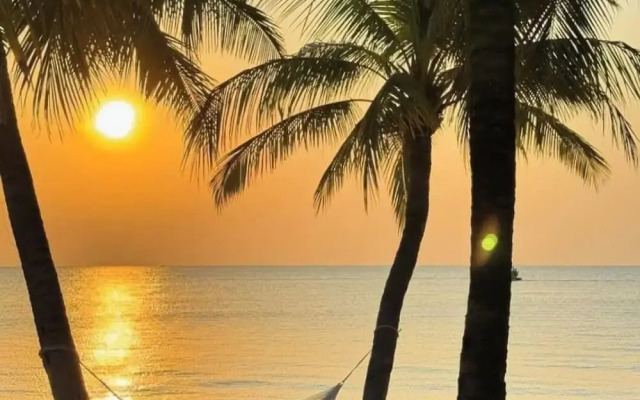 Marina Seaside Boutique Hotel