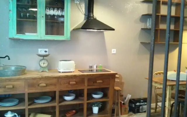 Stunning 2-bed House in Beautiful Area of Lisboa
