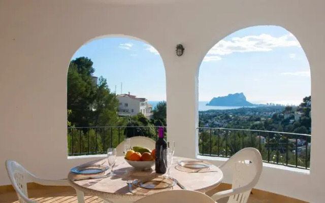 Villa Nebua