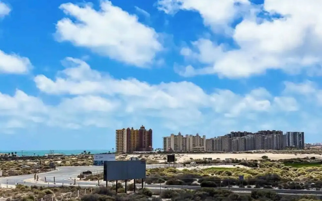 Gated 2BR Apartment Near Sandy Beach