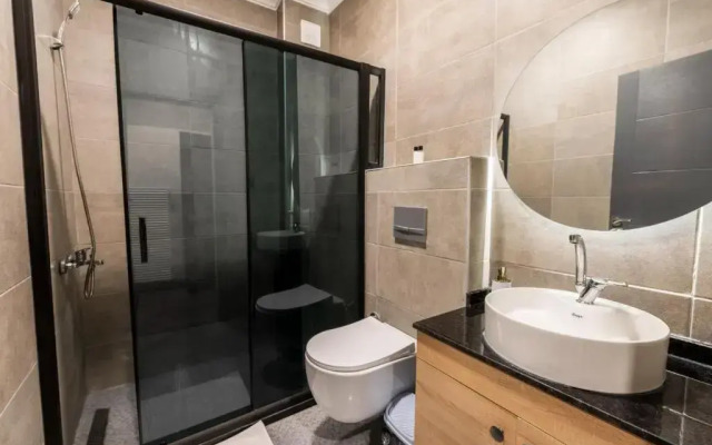 Arena Luxury Hotel Suites