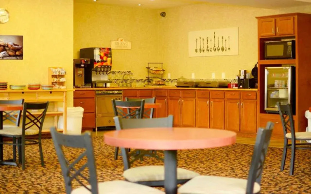 Clatskanie River Inn