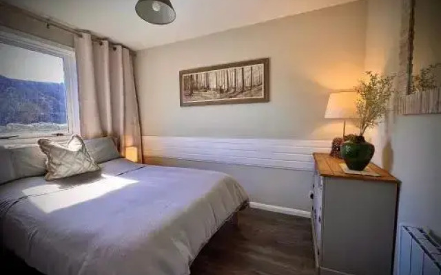 Farr Bay Inn