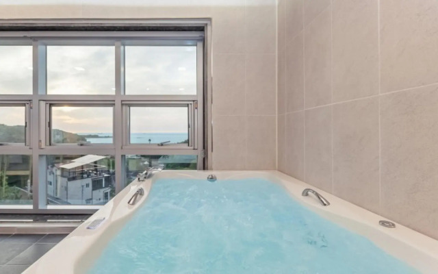 Daebudo W Eden Pension