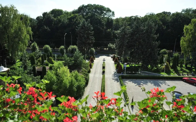 Bukovyna Hotel