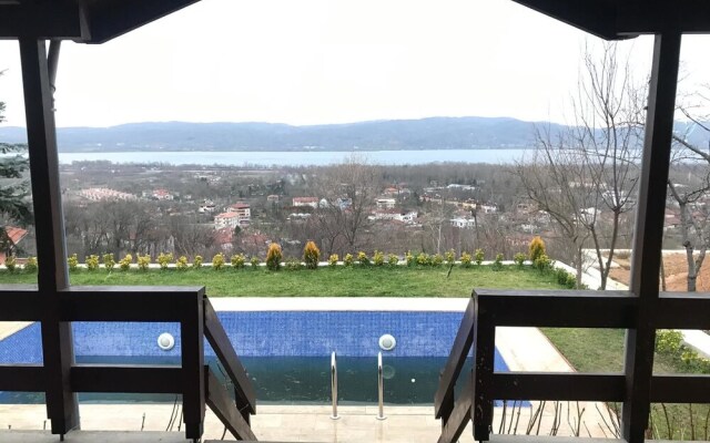 Sapanca Villa Isengard