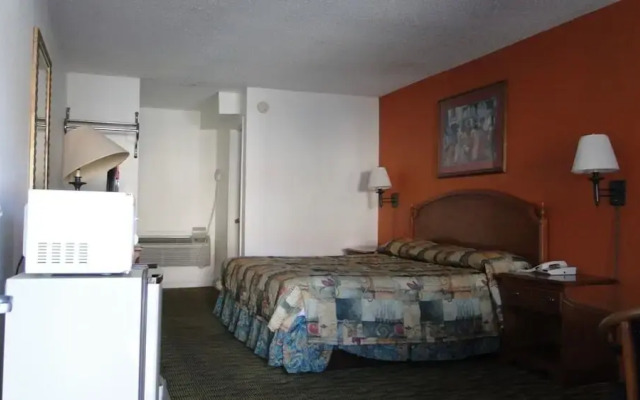 Deluxe Inn