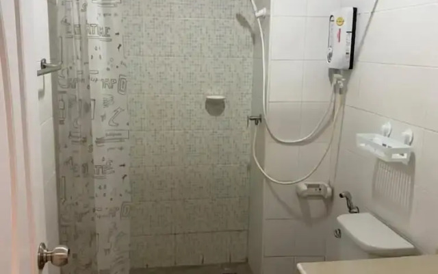 84 Bar ve Konuk Evimiz