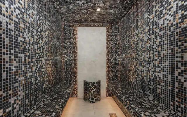 Well-furnished 3 Bedroom in Park Towers Difc