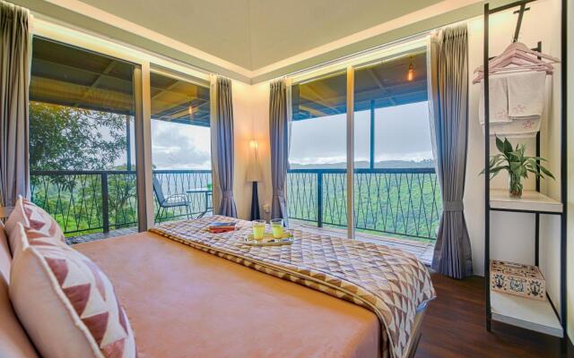 SaffronStays Verandah by the Valley