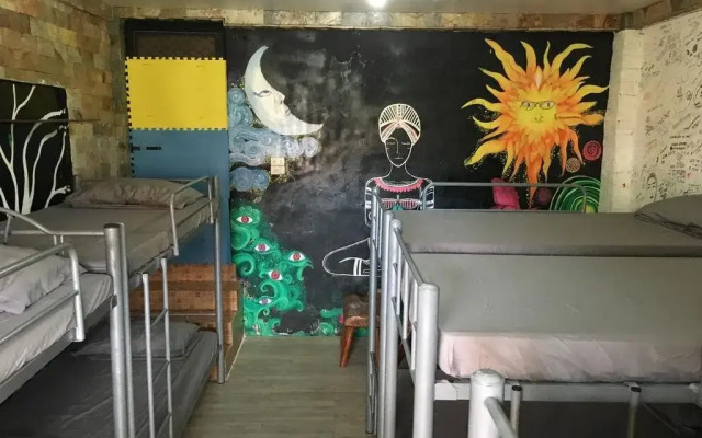 Yang Hostel