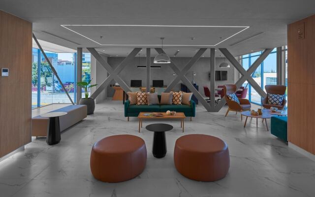 City Express Plus Guadalajara Providencia