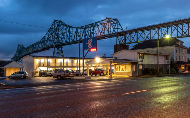 Motel 6 Astoria, OR