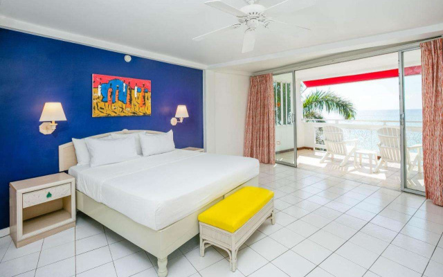 Grand Decameron Montego Beach, A Trademark All-Inclusive Resort