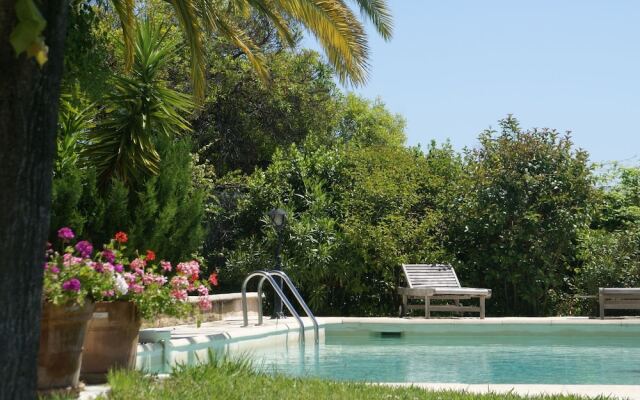 Charming Villa in Vence With Swimming Pool
