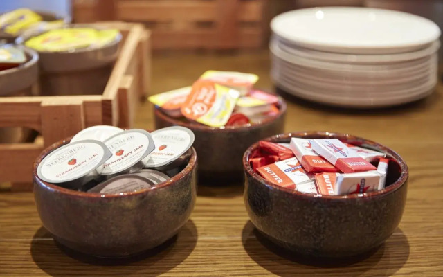 Holiday Inn Express Adelaide City Centre by IHG