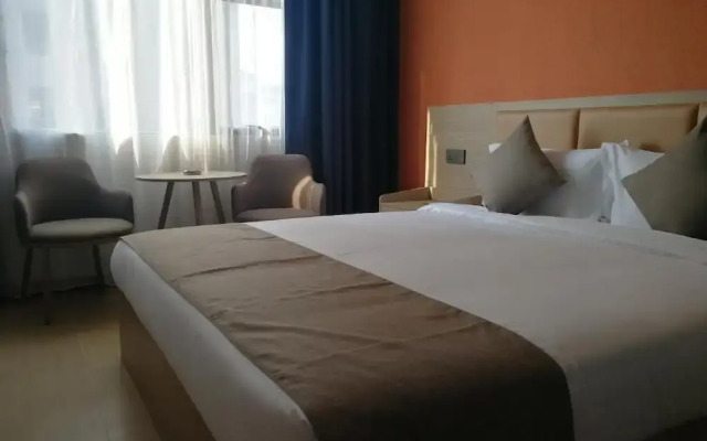 Paci Hotel