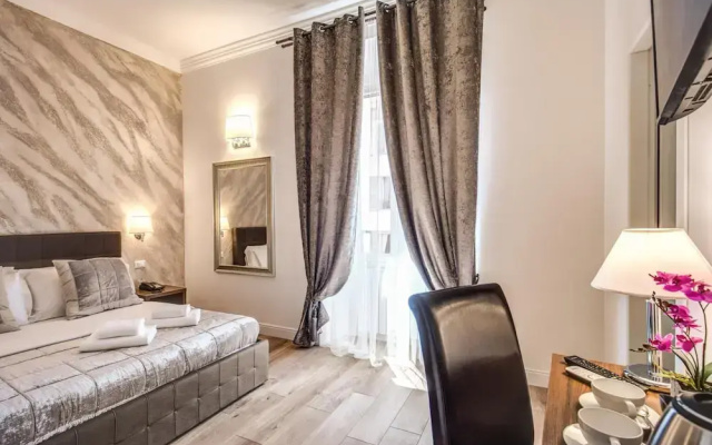 River Luxury Suites