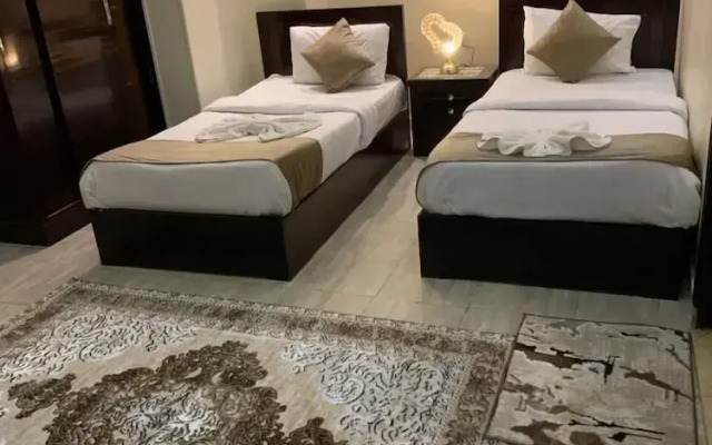 Tut Pyramids View Hotel
