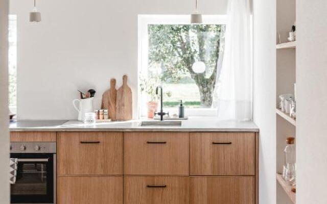 Haizing 26 (Adults Only)