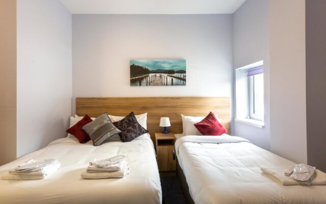 Wellesley Hotel