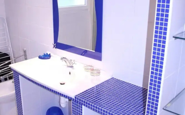 House With 2 Bedrooms in Monlaur-bernet, With Furnished Terrace