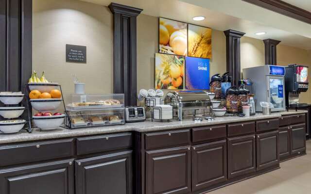 Comfort Inn & Suites Texas Hill Country