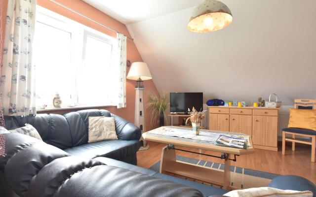 Luxury Apartment in Kühlungsborn with Terrace and Garden