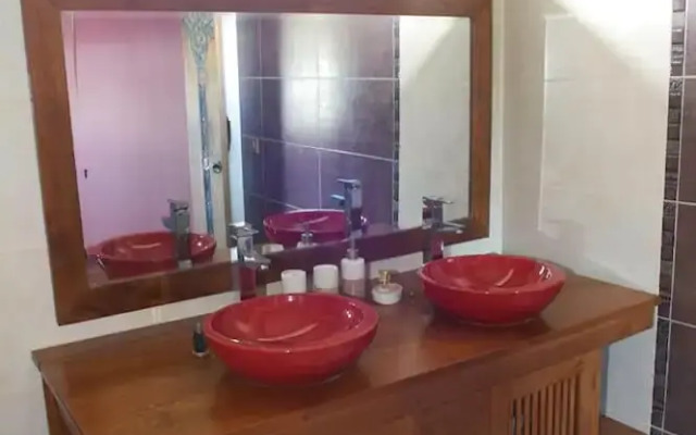 Poé Chambre D'Hôtes