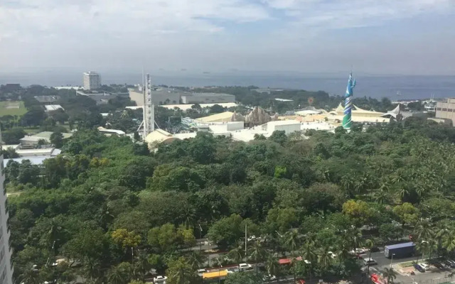MaxStays Max View at Breeze Residences