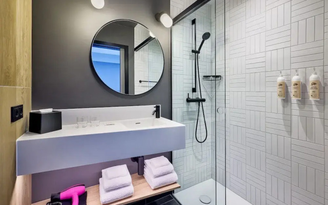 Moxy Luxembourg Airport
