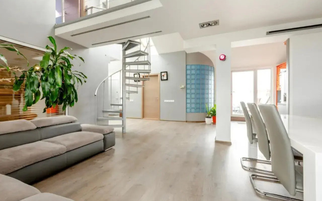 Penthouse apartment