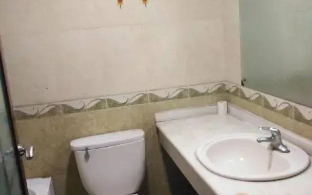 Liujiang Jiang Shang Ya Bin Hotel