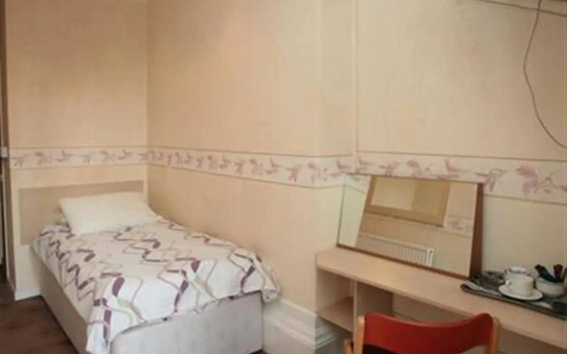 McLays Guest House