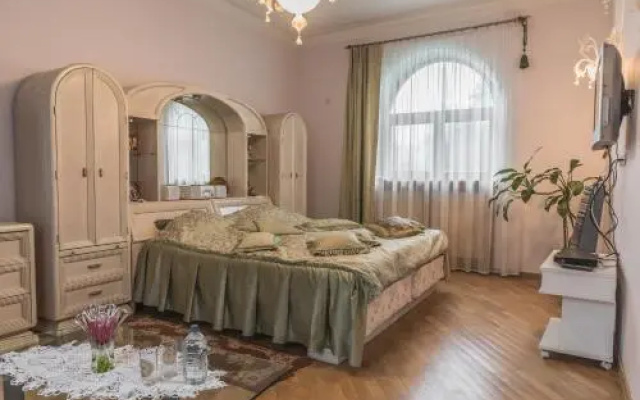 Отель «Гала люкс» — фото
