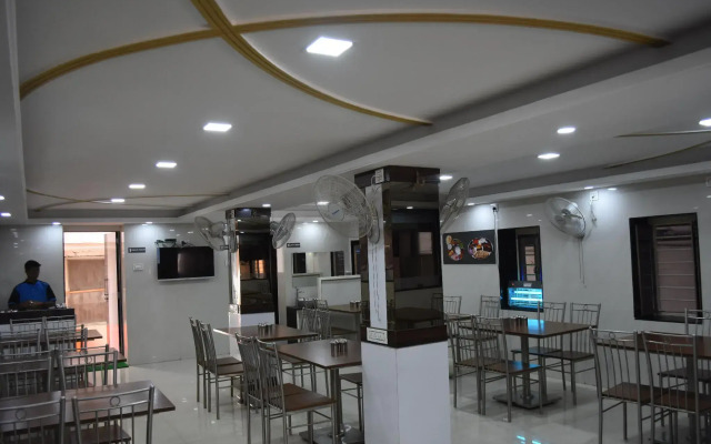 Hotel Royal Treat Kolhapur