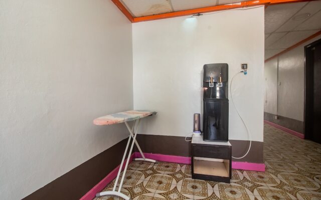 OYO 90124 Payang Puri Baru Hotel