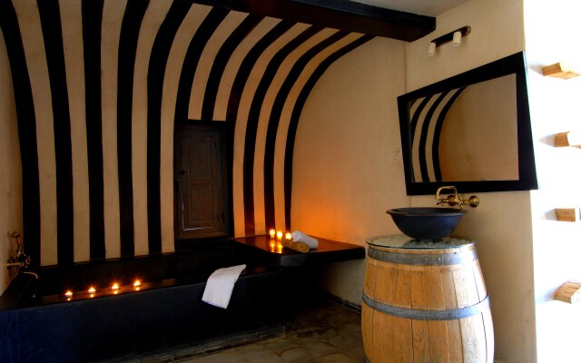 Shems Moon Lodge & Spa