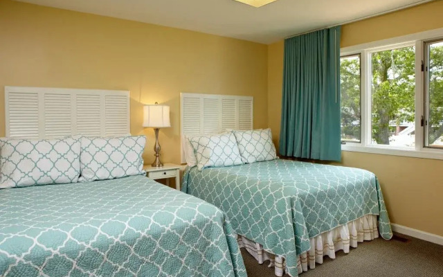Breezeway Boutique Hotel